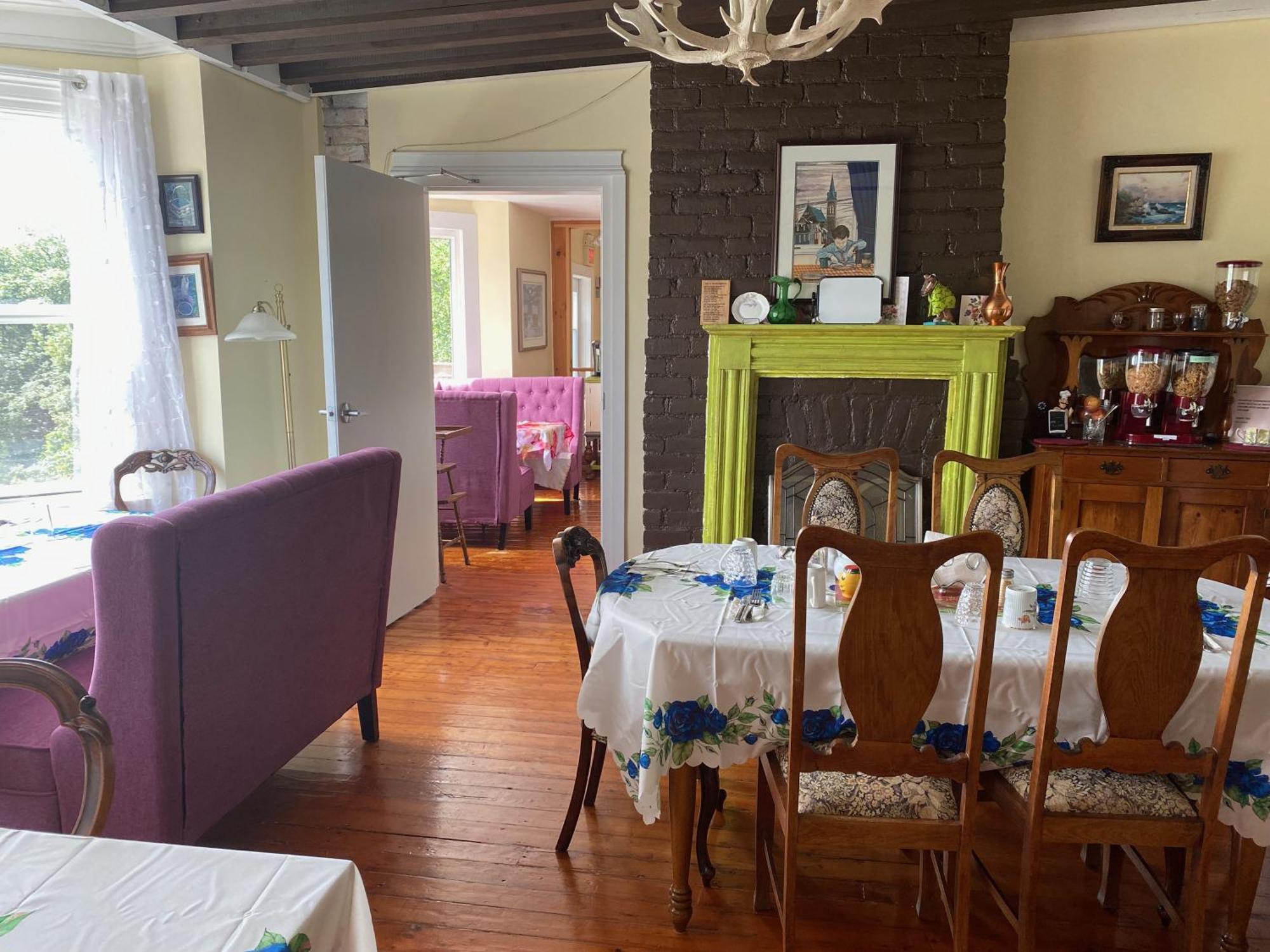 The Roses Heritage Inn St. John's Bagian luar foto