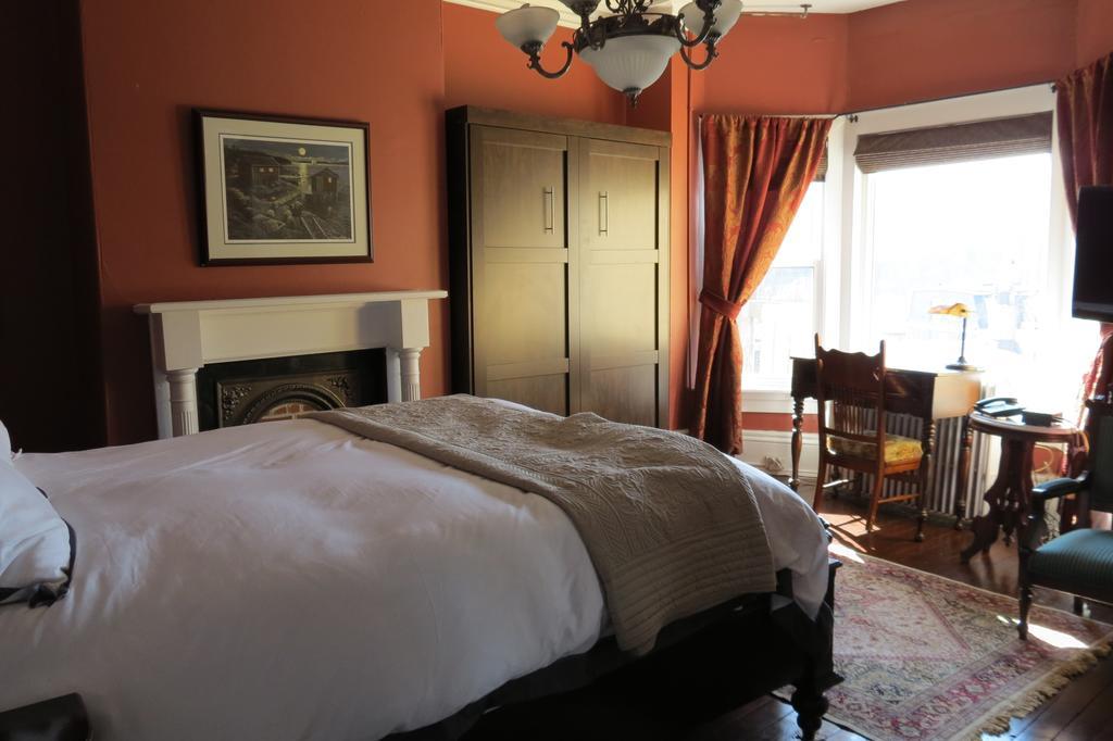 The Roses Heritage Inn St. John's Bagian luar foto