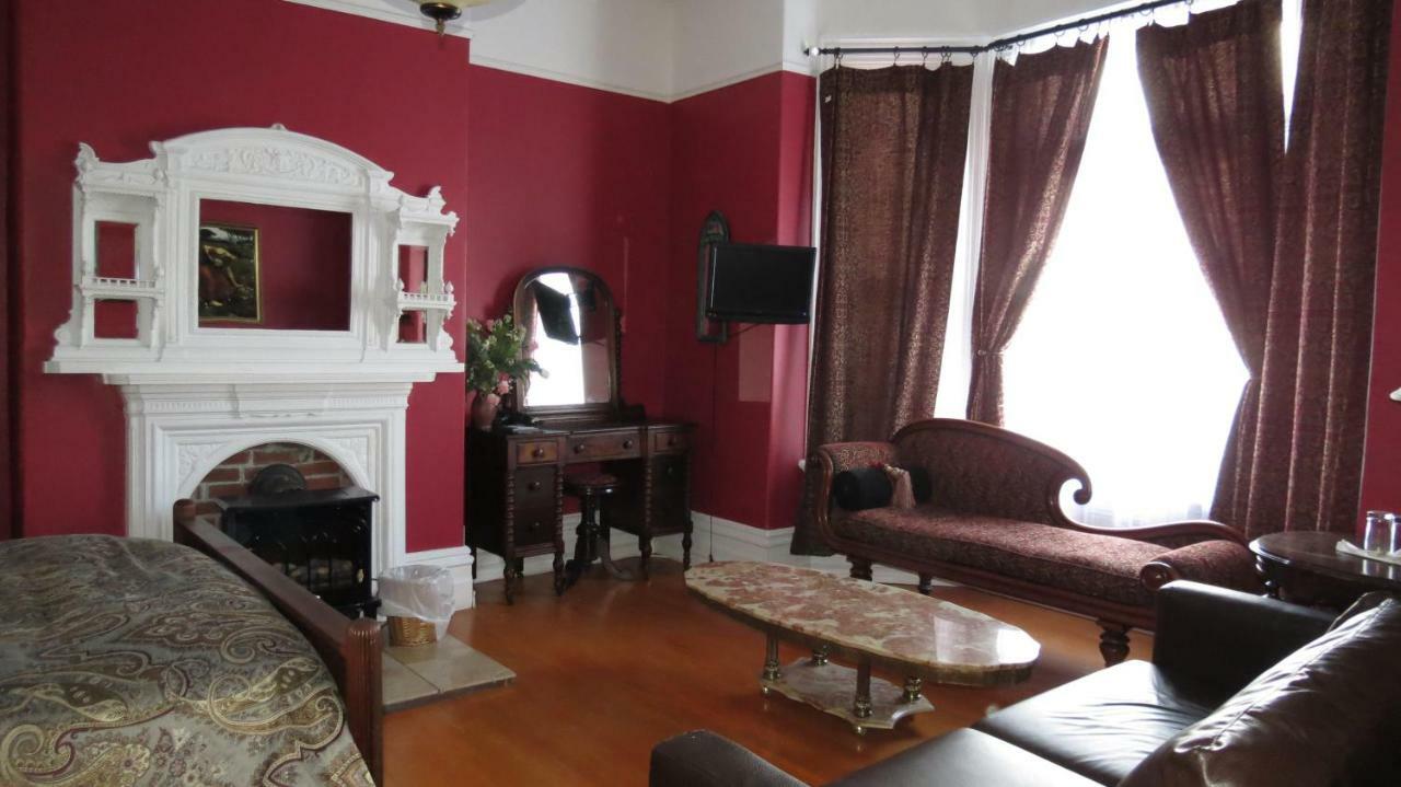 The Roses Heritage Inn St. John's Bagian luar foto